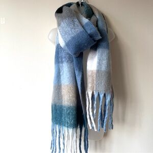 Scarf tricolor cozy cashmere feel